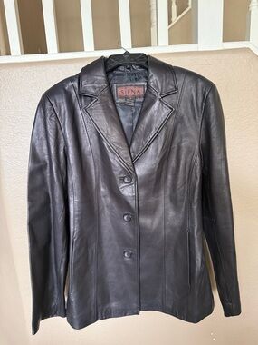Women's Black Leather Blazer Jacket